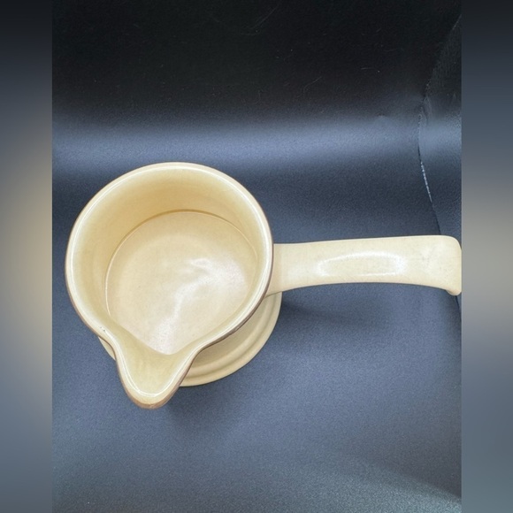 Pfaltzgraff Vintage Village Gravy Server - 1970s Pottery - Picture 3 of 4